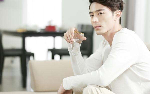 霍建華，曾經的頂流開拓者，最終也歸於平淡