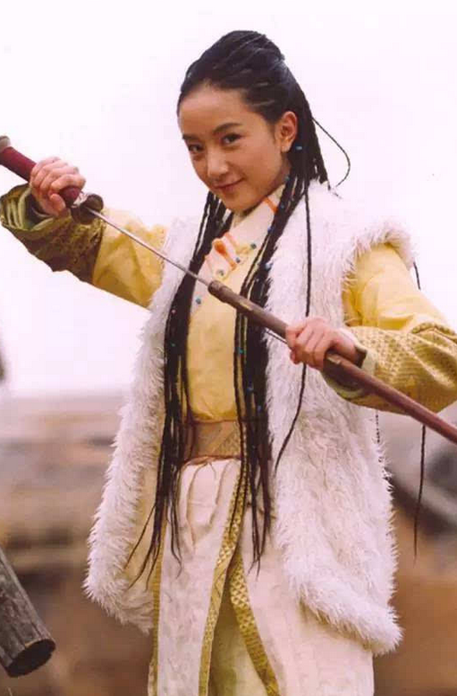 &OpenCurlyDoubleQuote;小公子&rdquo;李倩：16歲出道，24歲與黃軒戀愛，38歲依舊未紅？