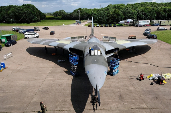 蘇聯解體，烏克蘭分3000枚核彈，哈薩克分1410枚，俄羅斯呢？