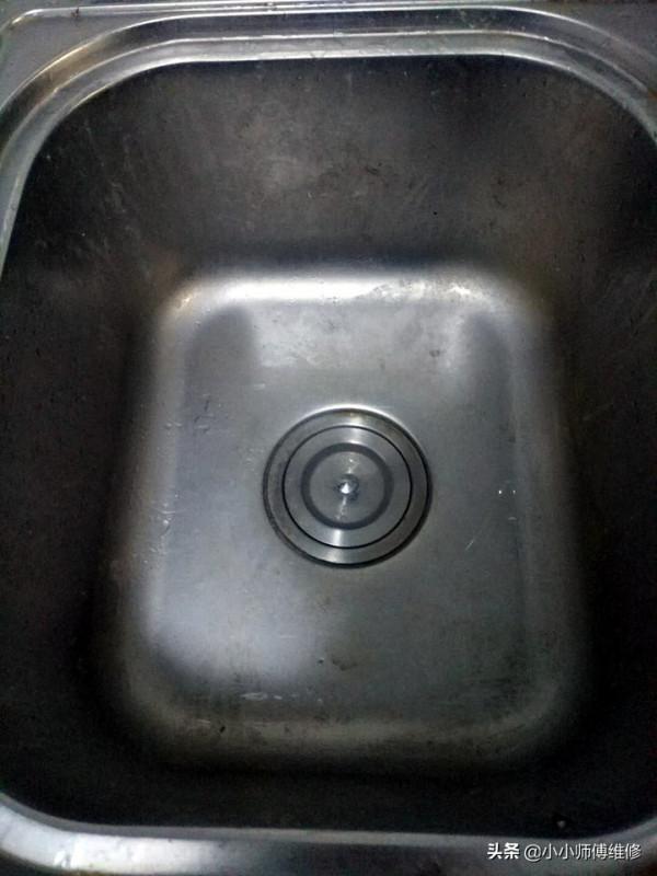 廚房重油汙大作戰！6款廚房清潔劑大測評