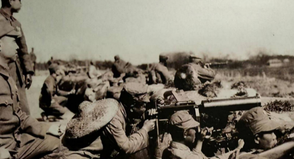 粟裕的神級操作，用7千人戰勝3萬敵軍，主席對其讚不絕口