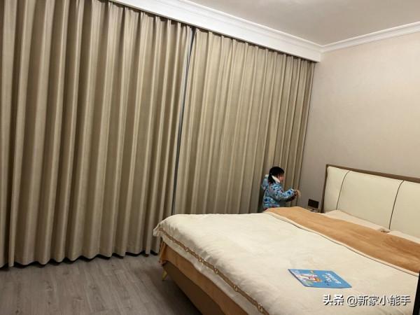 一家四口喬遷新居，全屋裝修漂亮上檔次，生活幸福又令人羨慕