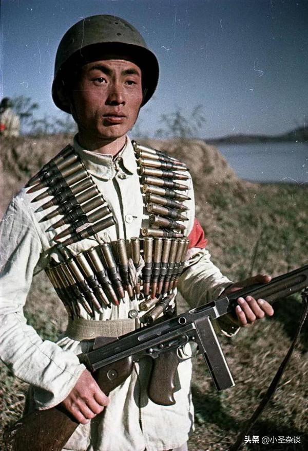 珍貴老照片，帶我們一睹1949年解放軍的真實面貌，武器是萬國牌