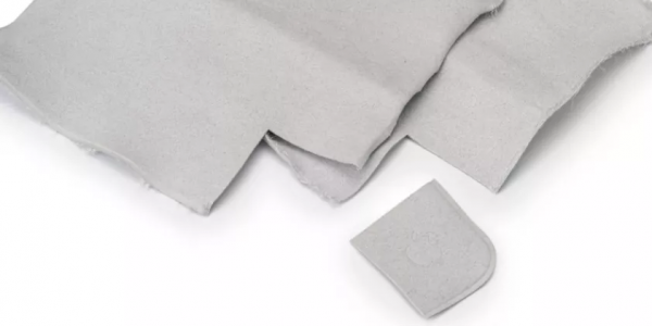 iOS 15.2 beta 公測已出，蘋果拋光布拆解