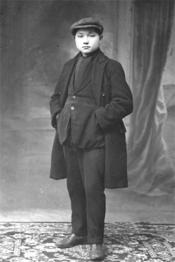 金維映:與鄧小平離婚後,嫁給李維漢,在延安時賀子珍為她接生 金維映:與鄧小平離婚後,嫁給李維漢,在延安時賀子珍為她接生