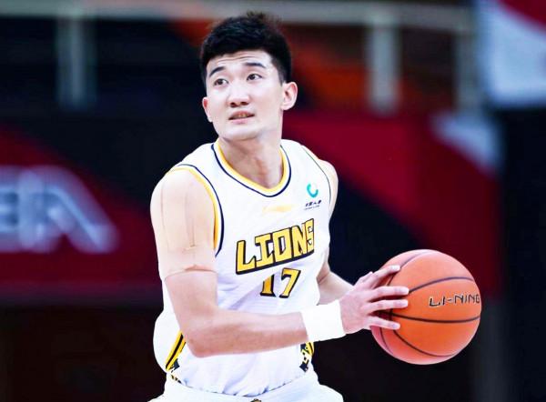 開賽慢熱已成習慣，廣東男籃首場又輸球，同時這也突顯了一個問題