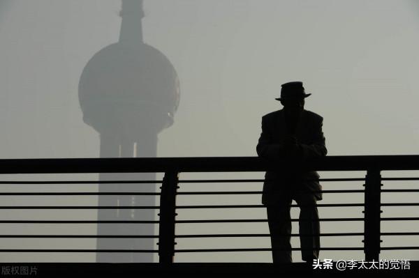 與其埋怨對方，不如改變自己