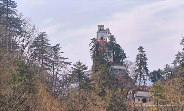 秦嶺最危險的小廟宇，只有6平方米的觀音殿，網友：去了不後悔