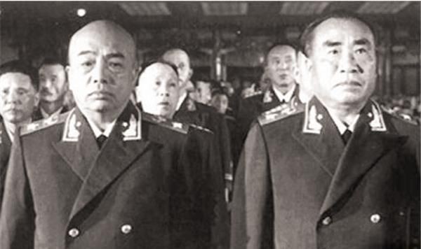 朱德位列十大元帥之首,軍銜命令狀卻不是001號,001號到底給了誰 朱德位列十大元帥之首,軍銜命令狀卻不是001號,001號到底給了誰