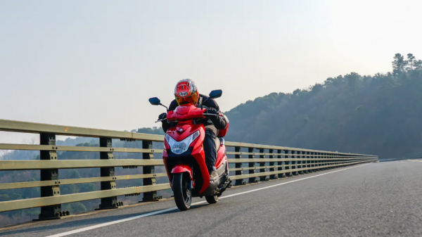 300元的差價，比UU125好在哪裡？——輕騎鈴木UE125測評