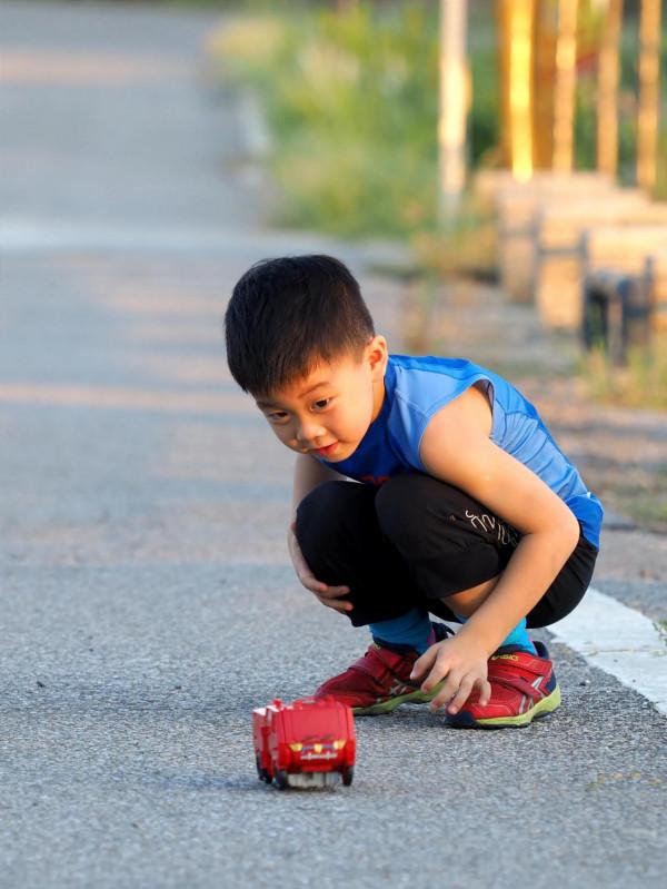 為了拍娃，我賣掉索尼全幅入手奧林巴斯M43