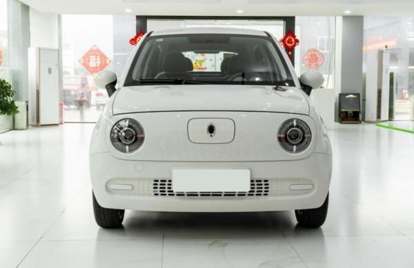 6.98萬的純電動小車,長得很可愛,上下班開會很拉風 6.98萬的純電動小車,長得很可愛,上下班開會很拉風