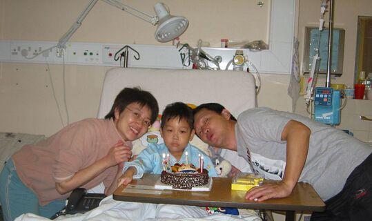 人前富貴人後流淚?這7位失去過孩子的明星,各個都有一段心酸史 人前富貴人後流淚?這7位失去過孩子的明星,各個都有一段心酸史