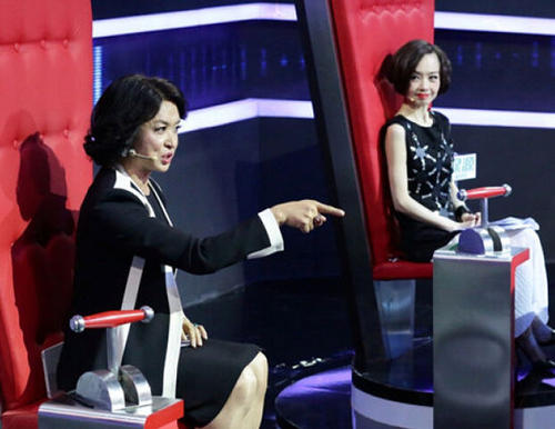 3次婚姻4次創業，得罪5大腕後想當和尚，樂嘉自毀路上的瘋狂往事