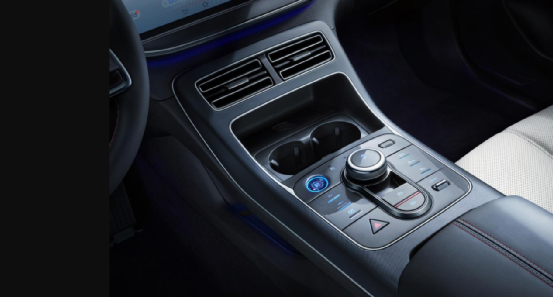 真香！螢幕大過特斯拉、小鵬的比亞迪驅逐艦05完全導購