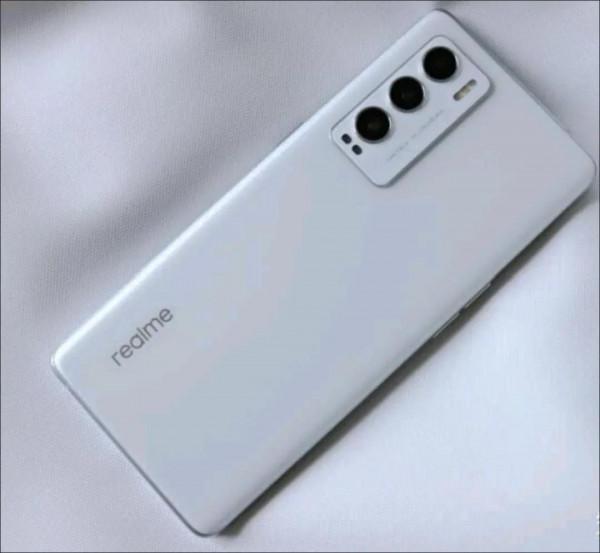 推薦幾款驍龍870的手機,手感好、顏值高 推薦幾款驍龍870的手機,手感好、顏值高