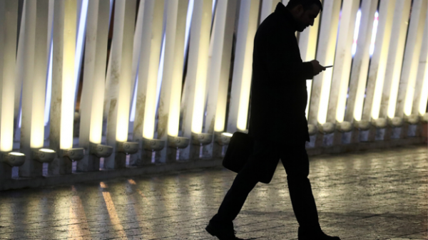 俄羅斯運營商登出了250萬企業資費使用者的sim卡