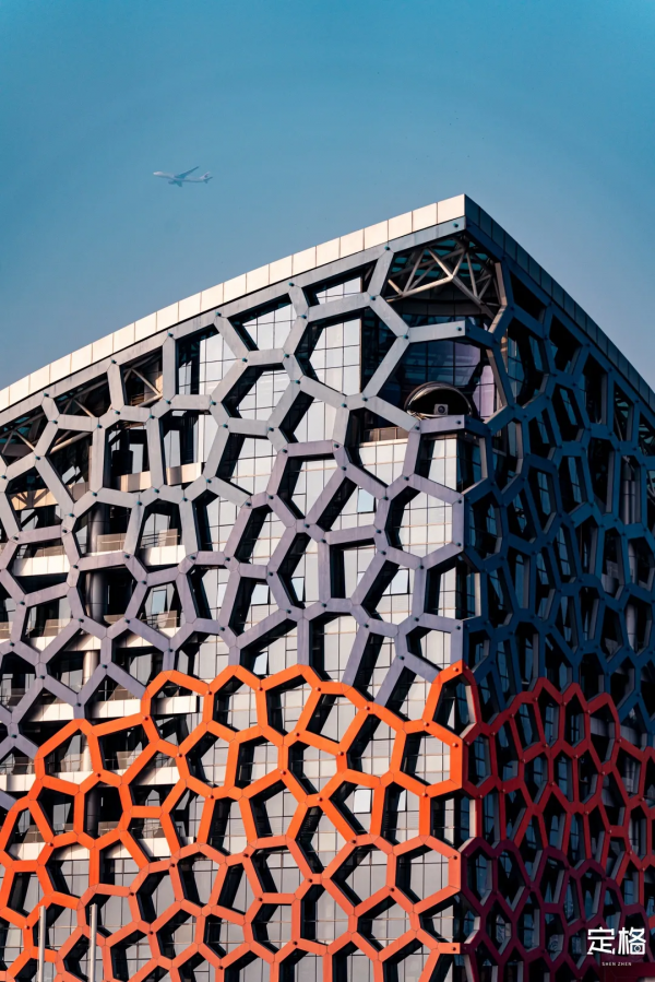 大灣區一號豪華雙體遊輪｜穿越世界「新七大奇蹟」的奇妙之旅