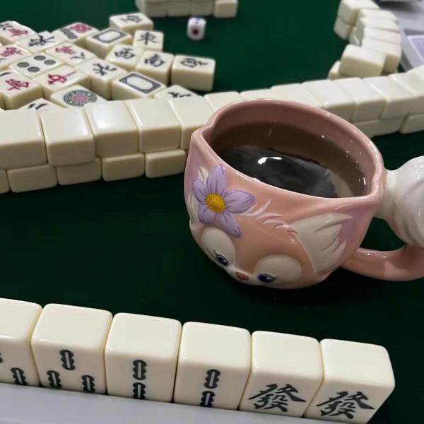 千萬富女的幾天 --浪跡天涯