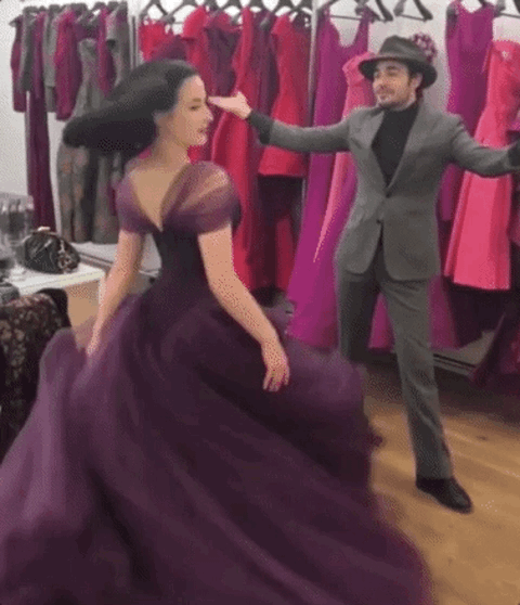 好萊塢女星最愛的設計師！紅毯之王仙女裙+銀河禮裙設計超耀眼