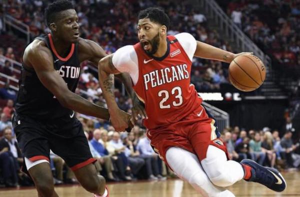 鵜鶘隊曾兩次更名，希望這支年輕的球隊能有所突破