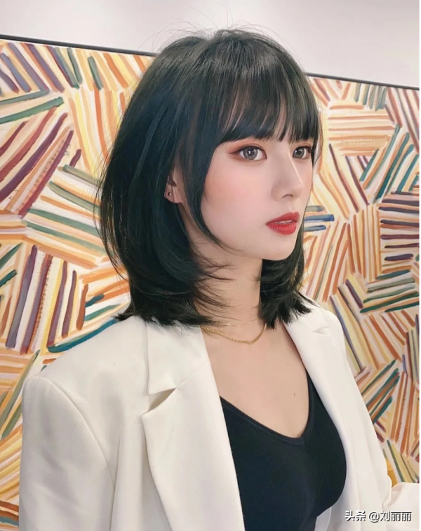 選髮型難嗎?蓬鬆立體時尚瘦臉就夠了,就像這18款 選髮型難嗎?蓬鬆立體時尚瘦臉就夠了,就像這18款