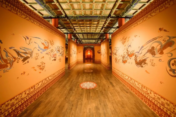 600年的故宮，2000年的敦煌，發生大事了