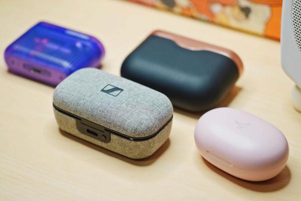 不同時期不同價位,四副藍芽耳機橫向對比,猜猜誰的價效比最高 不同時期不同價位,四副藍芽耳機橫向對比,猜猜誰的價效比最高