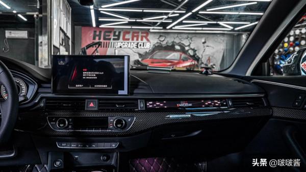 奧迪A4改裝碳纖維內飾+副駕駛液晶+氛圍燈+RS4前包圍