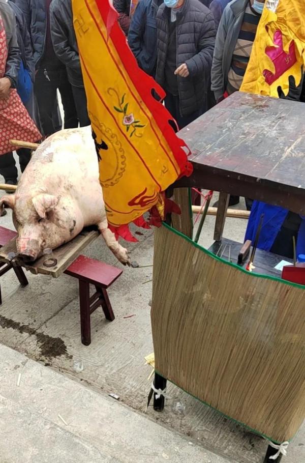 農村裡的白事為什麼再遠也要回去幫忙,原來這裡面有很多處世哲學 農村裡的白事為什麼再遠也要回去幫忙,原來這裡面有很多處世哲學