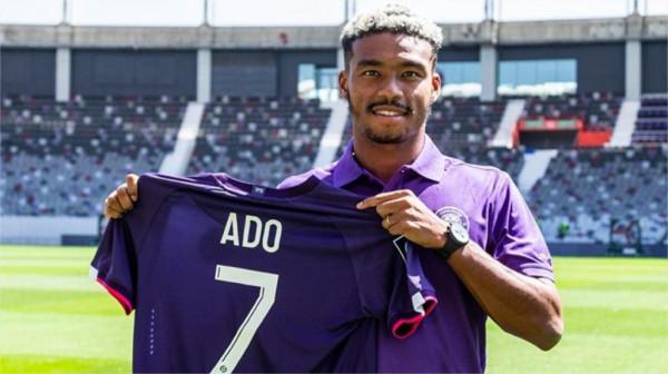 8輪轟5球,梅開二度!25歲日本混血鋒霸爆發,已成聯賽第2射手 8輪轟5球,梅開二度!25歲日本混血鋒霸爆發,已成聯賽第2射手