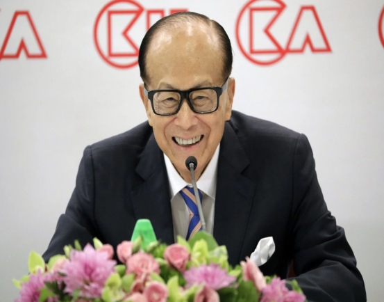 來了還想“跑”？李嘉誠700億英國大單遭調查，透露出什麼訊號？