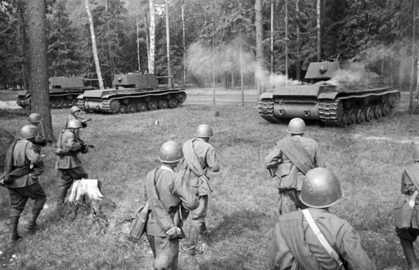 蘇聯戰時的部隊編制縮水，為什麼反而加強了蘇軍的戰鬥力？