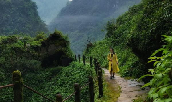 湘西有一條40公里景觀路，還未開發，我自駕後稱其為“最美縣道”