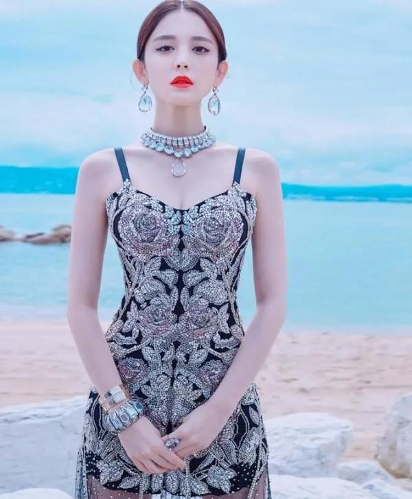 中韓明星大比拼，哪個才是你心中的那個“她”