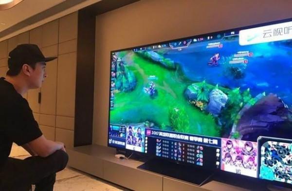 iPhone13同樣的錢買86吋4K 120幀電視不香嗎? iPhone13同樣的錢買86吋4K 120幀電視不香嗎?