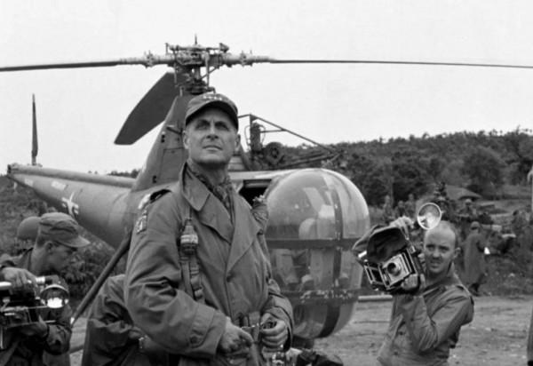 停戰談判期間,李克農突接“七字”電文,他流淚朝著祖國方向鞠躬 停戰談判期間,李克農突接“七字”電文,他流淚朝著祖國方向鞠躬