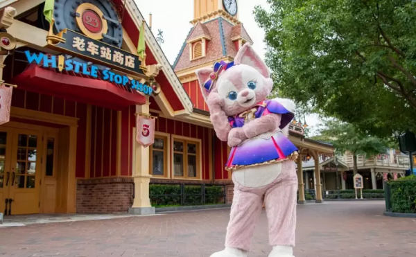 玲娜貝兒被罵上熱搜，迪士尼也玩不轉“飯圈文化”？