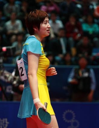 姚彥的故事：與許昕青梅竹馬，甘做許昕背後的女人