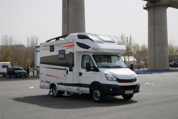 無拓和雙拓怎麼選？德興兩輛當家款房車告訴你