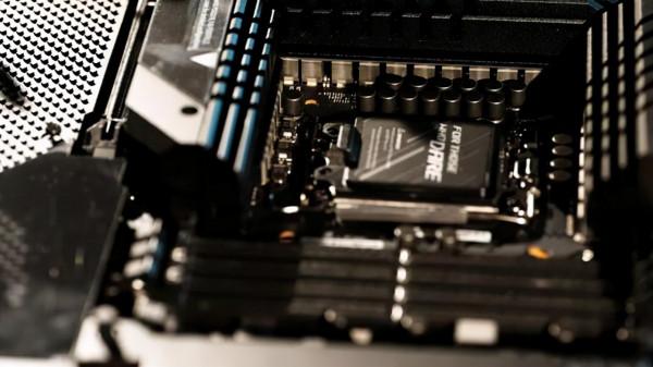 12代貴？功耗不漲，效能猛增！2代酷睿 i5-12600K測評