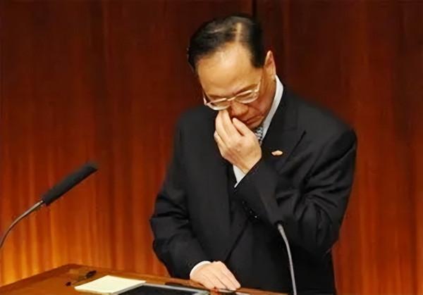 1998年，索羅斯被俄羅斯“關門打狗”，鉅虧離場