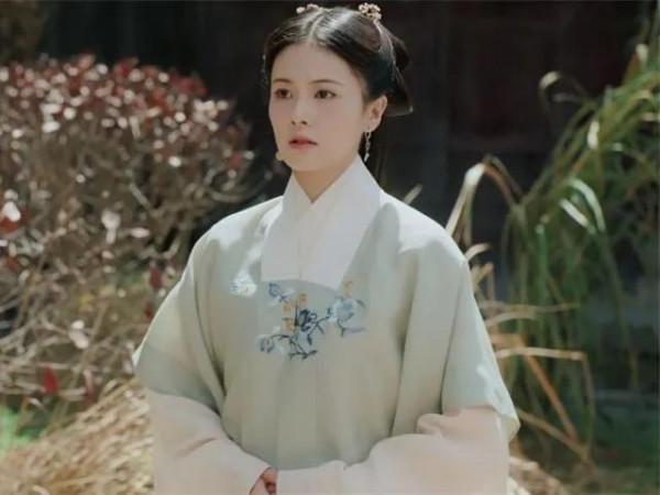 造型不行別尬吹，這6位飄帶造型太有靈氣，隨風飄逸氛圍感拉滿