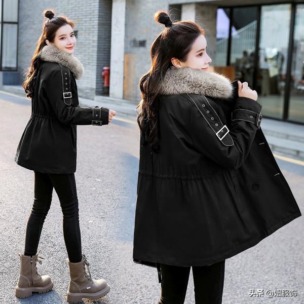 冬日“大毛領派克服棉衣”穿搭,端莊優雅又時髦,穿上洋氣極了 冬日“大毛領派克服棉衣”穿搭,端莊優雅又時髦,穿上洋氣極了