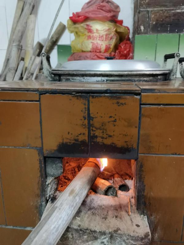 廣東人特愛吃的一道下飯菜,紅棗金針菇蒸雞。你會做嗎? 廣東人特愛吃的一道下飯菜,紅棗金針菇蒸雞。你會做嗎?