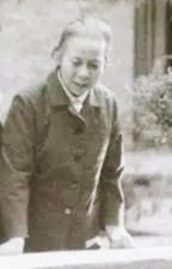 十大元帥夫人新中國成立後都擔任什麼工作，1955年有幾人授銜