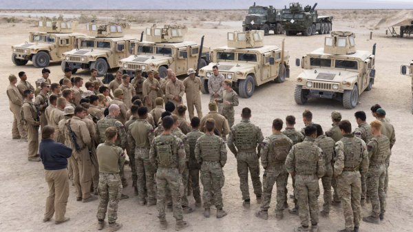 美軍丟人了,演習中被英軍打得狼狽不堪,只能叫停,英軍大呼勝利 美軍丟人了,演習中被英軍打得狼狽不堪,只能叫停,英軍大呼勝利