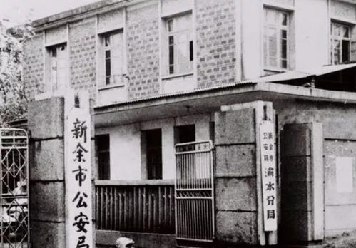 軍統王牌女殺手刺殺陳毅失敗,潛伏了8年,因入黨暴露身份被槍決 軍統王牌女殺手刺殺陳毅失敗,潛伏了8年,因入黨暴露身份被槍決