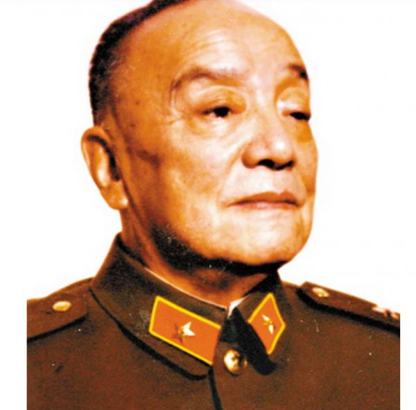 滿門將才!12個子女皆是人中龍鳳,1位省委書記,1位上將1位主席 滿門將才!12個子女皆是人中龍鳳,1位省委書記,1位上將1位主席