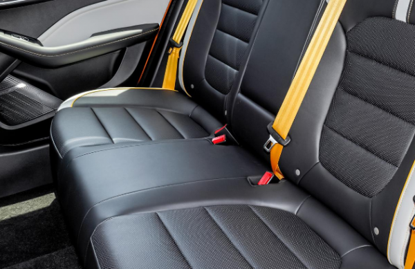 充滿青春氣息的運動轎車，名爵6 Pro動力充足好上手，價格也實惠